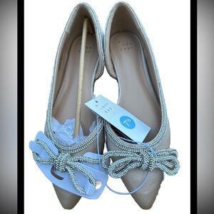 A New Day Juliette Rhinestones Bow Flat Pointed Shoes Light Gold. Size 7.5